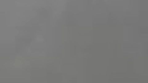 Los policías Aaron Torgalski (i) y Robert McCabe (d) fueron acusados de asalto en segundo grado