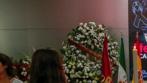 Cientos de personas despidieron al futbolista José Antonio Reyes.