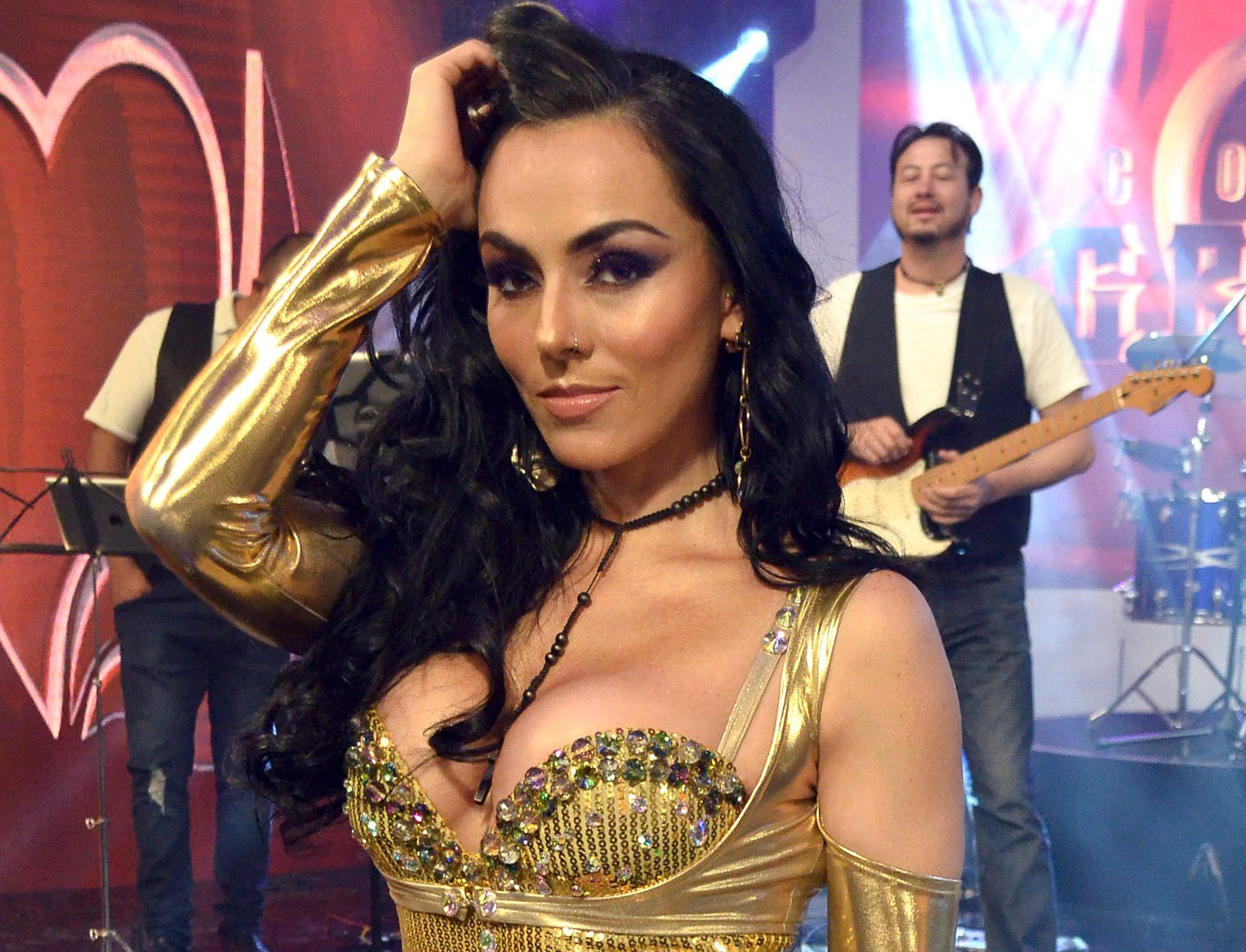 Los desnudos con los que Ivonne Montero reta la censura en Instagram