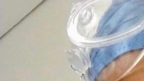 Arnold Juárez, lucha por la salud de sus paisanos en tiempos de Covid.