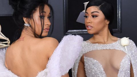 Cardi B y Hennessy Carolina.