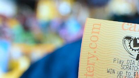 La mujer dice haber tenido una "señal" que le anunció que ganaría dinero.