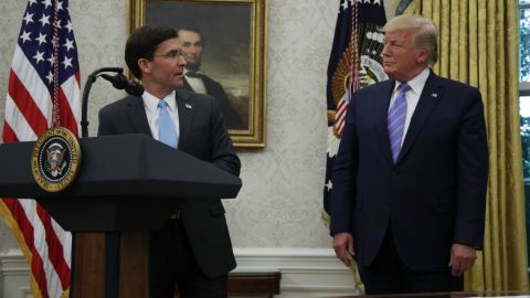 Mark Esper es el Secretario de Defensa número 27.