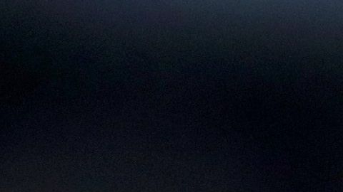 Albert Pujols alza la mano para apoyar a los trabajadores de su país.