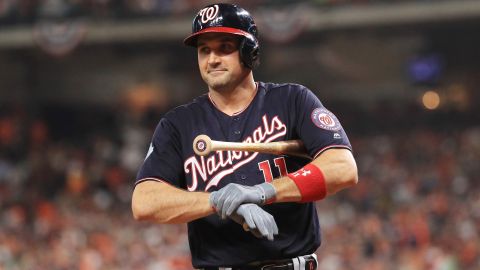 Ryan Zimmerman, de 35 años de edad, no quiere tomar riesgos por miedo a contagiar a su familia.