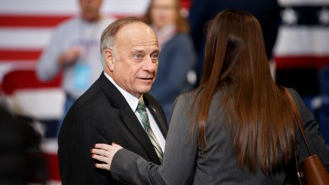 El representante Steve King terminará una carrera de 20 años en el Congreso.