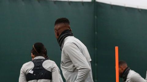 Liverpool en una sesión de entrenamiento previa al COVID-19.