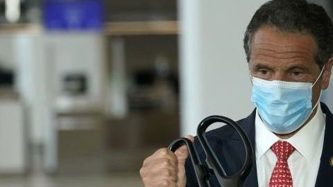 Cuomo cortó la cinta el 10 de junio 2020