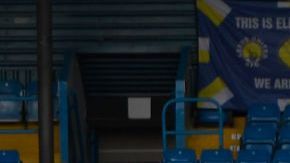 Leeds United y sus miles de fanáticos de cartón.