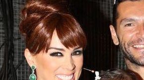 Jacky Bracamontes e hijas.