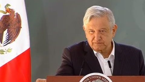 AMLO.