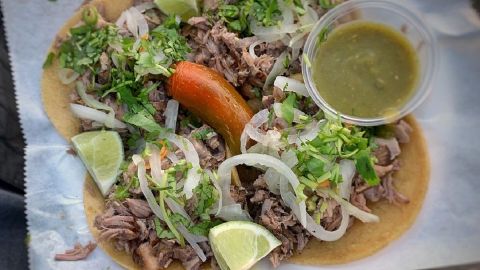 T.Tseng-Salsa verde-tacos-Commons