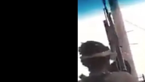 VIDEO: Sicarios del Cártel de Sinaloa se exhiben recorriendo calles frente a autoridades