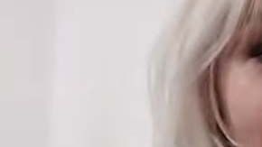 Actriz porno ofreció sexo gratis a quienes tratan de desarrollar la vacuna contra el coronavirus.