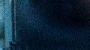 La policía disipó a la multitud a las afueras de la residencia presidencial.