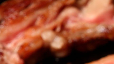 Los seis cortes de bistec más populares son el lomo, porterhouse, chuletón, Nueva York, flanco y falda.