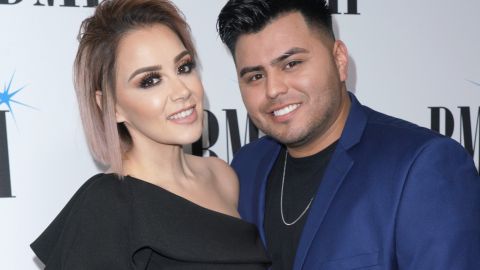 Rosie Rivera y su esposo, Abel Flores.