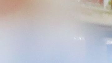 Los cierres de tiendas de comestibles han creado un desierto alimentario en barrios de algunos habitantes de la ciudad de Chicago.