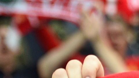 El himno de los Reds unió por unos minutos a todo el continente.