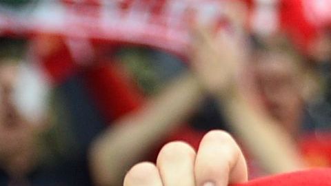 El himno de los Reds unió por unos minutos a todo el continente.