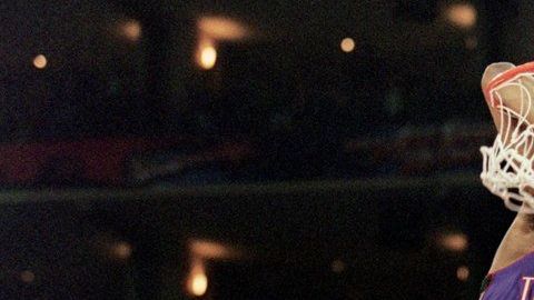 El célebre 'Molino de viento' de Vince Carter en el Slam Dunk contest del 2000.