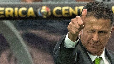 El técnico colombiano Juan Carlos Osorio está en un dilema. (Foto: Imago7/Etzel Espinosa)