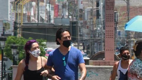 México sigue en semáforo rojo por coronavirus.