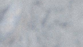 La creencia indica que sentir piquetes en las manos es dinero.