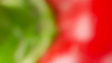 Pollo en salsa de pimientos rojos.