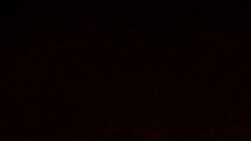 Ronaldinho a su llegada al hotel donde permanecerá arrestado.