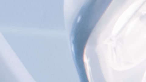 El hombre llegó a urgencias por un dolor abdominal intenso.