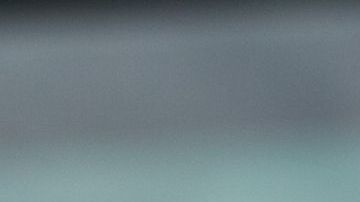 La muñeca podría causar miedo, pero sus gestos son muy simpáticos.