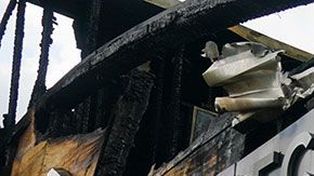 Quemaron el restaurante durante una protesta por la muerte de un hombre afroamericano a manos de un policía blanco.