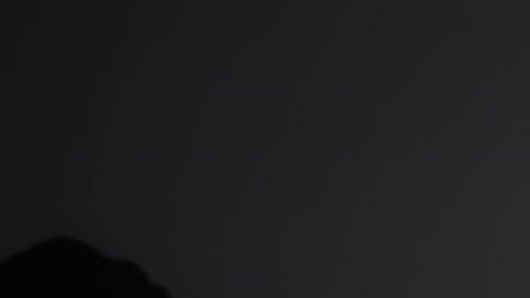 La energía de la luna negra puede ser aprovechada.