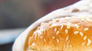 Debes descargar su app para poder hacer válida la promoción.