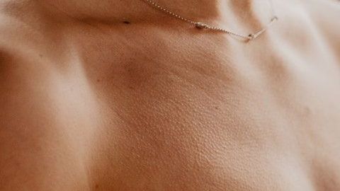 La verdad salió a la luz en la noche de bodas.