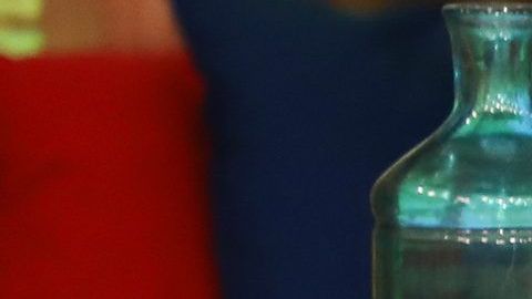 Carlos Vives junto a su hija y la modelo Lucy Vives.