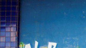 113323278_hi062387042-2