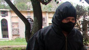 José Luis tiene dos hijos y su mayor temor es que alguno se contagie de coronavirus por su trabajo.