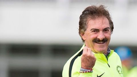 Ricardo Antonio La Volpe se muestra muy optimista ante el duelo con el Real Madrid.