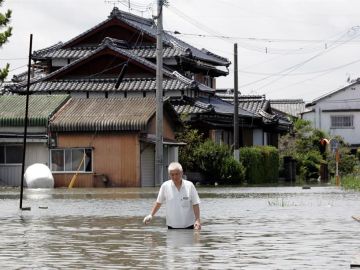 El Gobierno de Japón activó la alerta para la zona centro del país