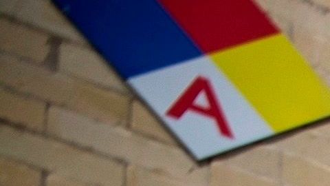 Los Ángeles está registrando más casos de COVID-19 tras la reapertura.