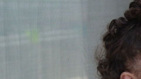 Ofrece a los niños pequeños rodajas o puré de frutas enteras en lugar de jugo.