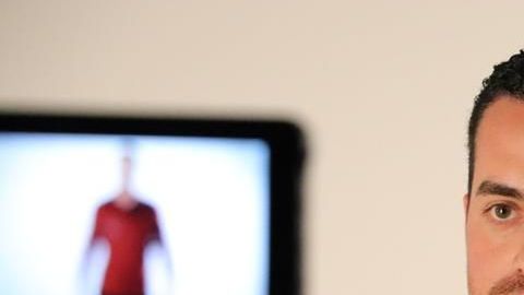 Eduardo Moya tiene experiencia en el manejo de departamentos de marketing de varias empresas de EEUU.