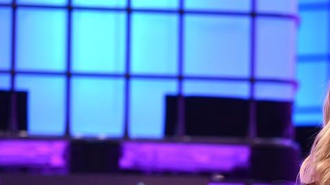 Paige VanZant en el Web Summit de 2018 en Lisboa, Portugal.