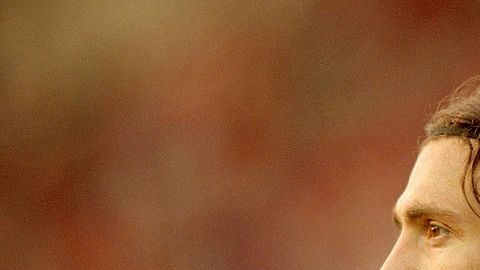 Christophe Dugarry en un partido con Francia en la Eurocopa del 2000.