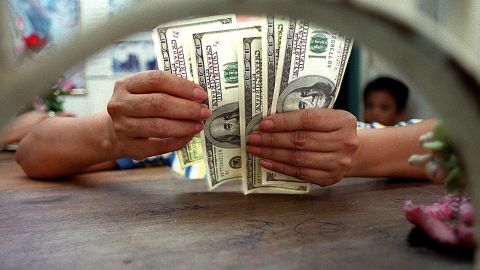 El próximo paquete de estímulo incluiría $5,000 dólares de crédito fiscal