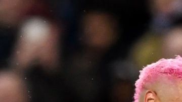 Neymar Jr. y Kylian Mbappe celebrando con el PSG.