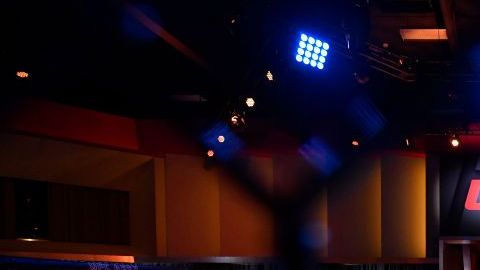 El clásico octágono de las artes marciales mixtas.