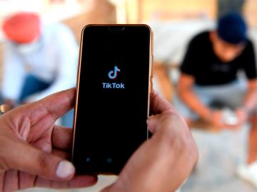TikTok deja Hong Kong, Estados Unidos considera prohibir la aplicación